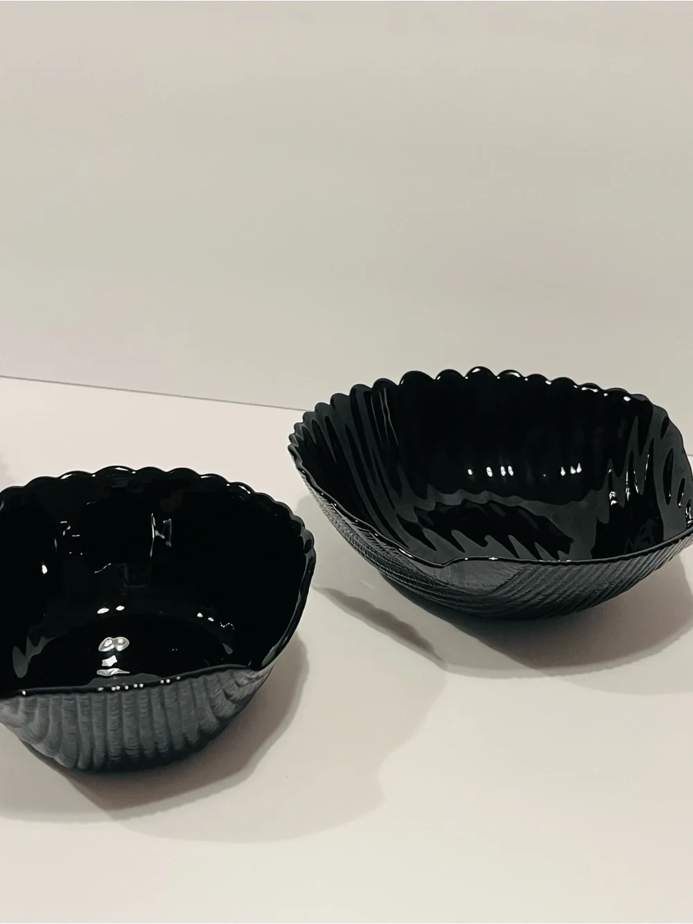 Vintage Arcoroc Coquillage Black Glass Sea Shell Set of 7 Serving Bowls